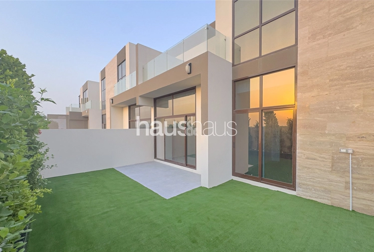 4 bedroom townhouse for sale - haus & haus