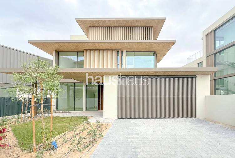 4 bedroom villa for sale - haus & haus