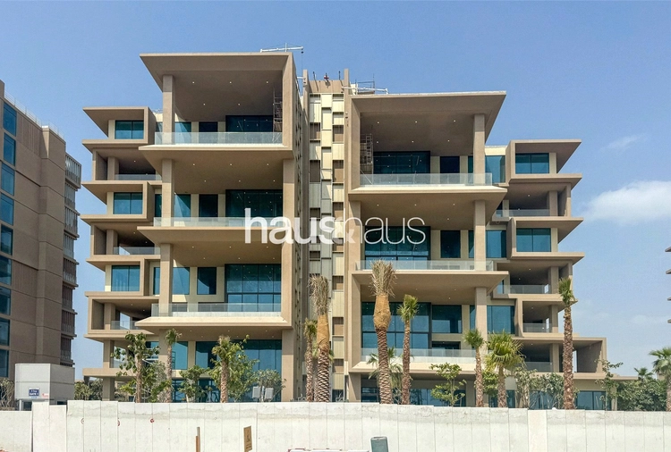 4 bedroom apartment for sale - haus & haus