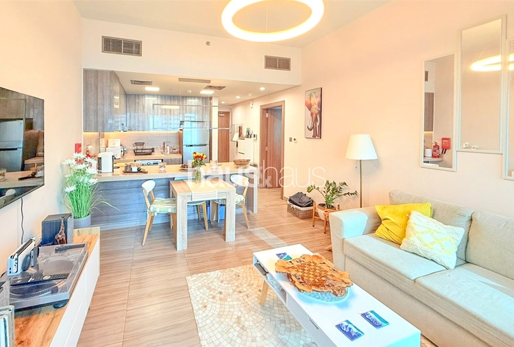 1 bedroom apartment for sale - haus & haus