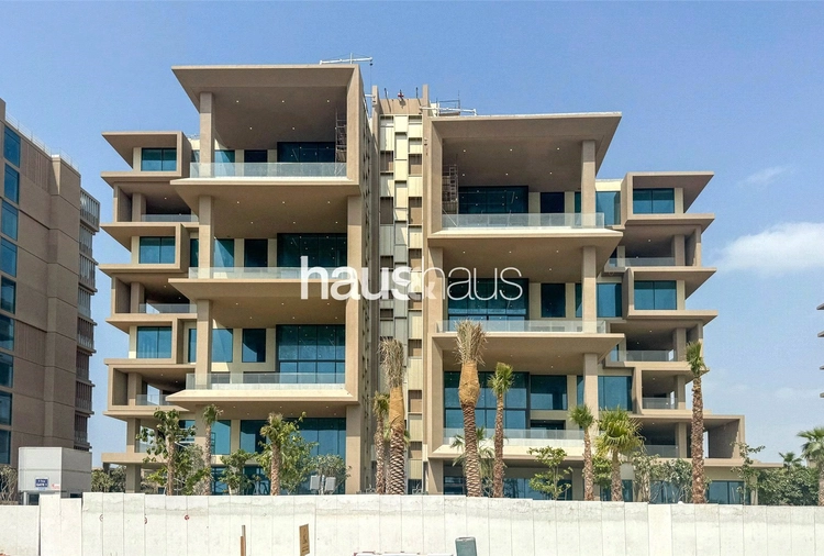 4 bedroom apartment for sale - haus & haus