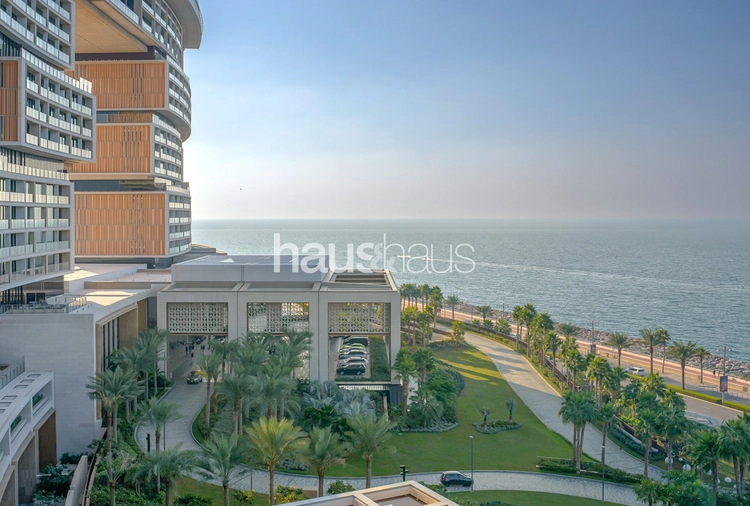 2 bedroom apartment for sale - haus & haus
