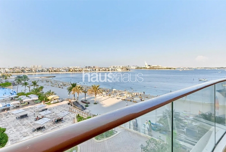 1 bedroom apartment for sale - haus & haus