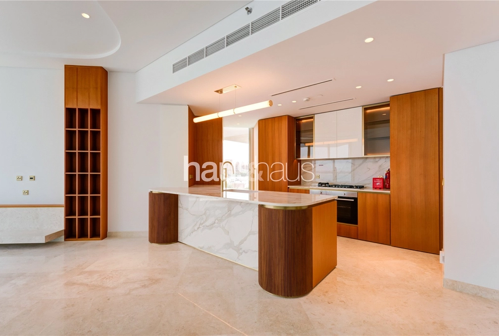 3 bedroom apartment for sale - haus & haus