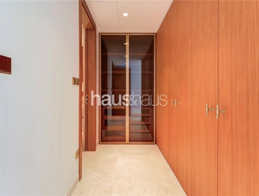 3 bedroom apartment for sale - haus & haus