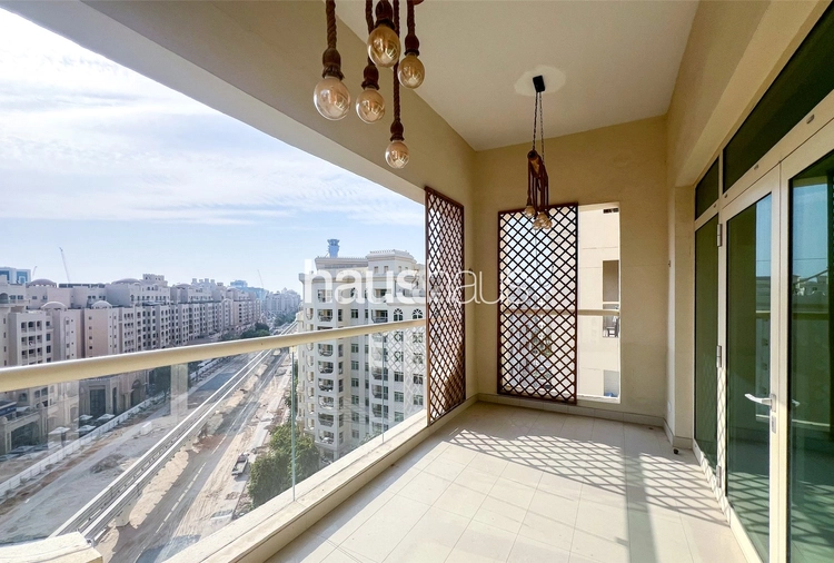 2 bedroom apartment for sale - haus & haus