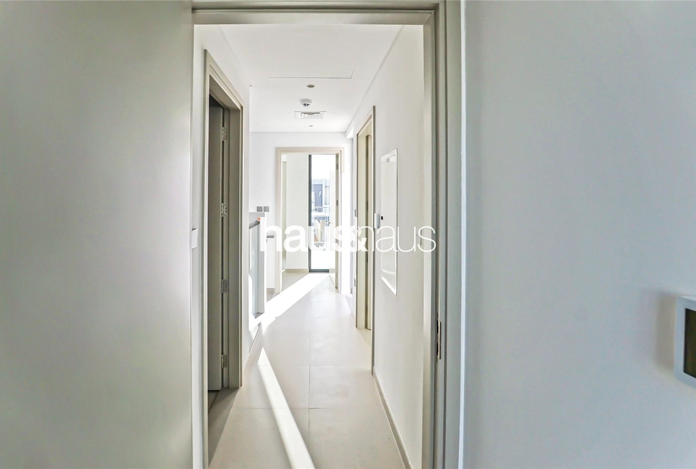 4 bedroom townhouse to rent - haus & haus
