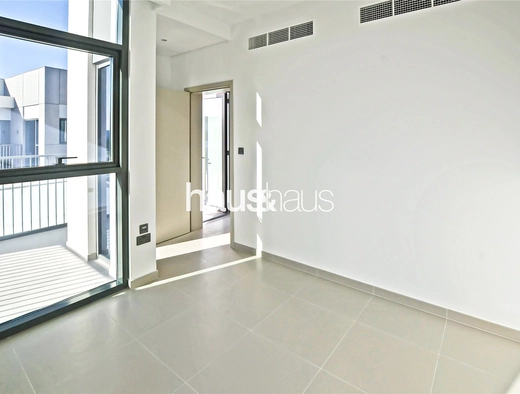 4 bedroom townhouse to rent - haus & haus