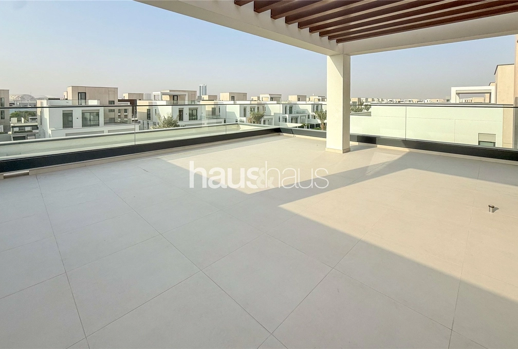 4 bedroom villa for sale - haus & haus