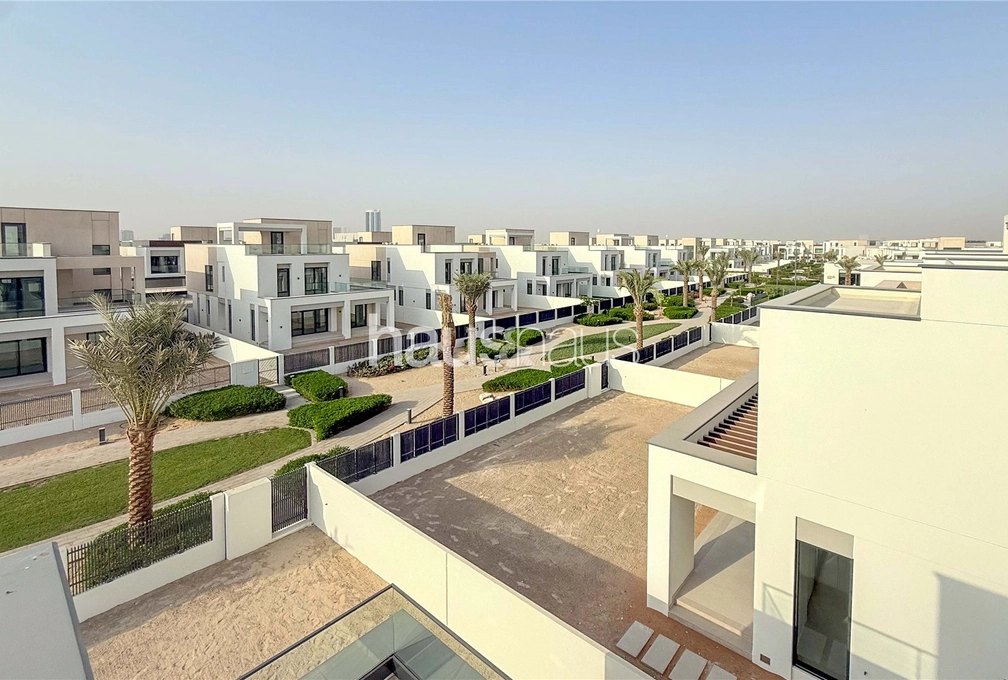 4 bedroom villa for sale - haus & haus