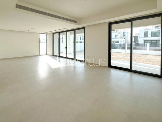 4 bedroom villa for sale - haus & haus