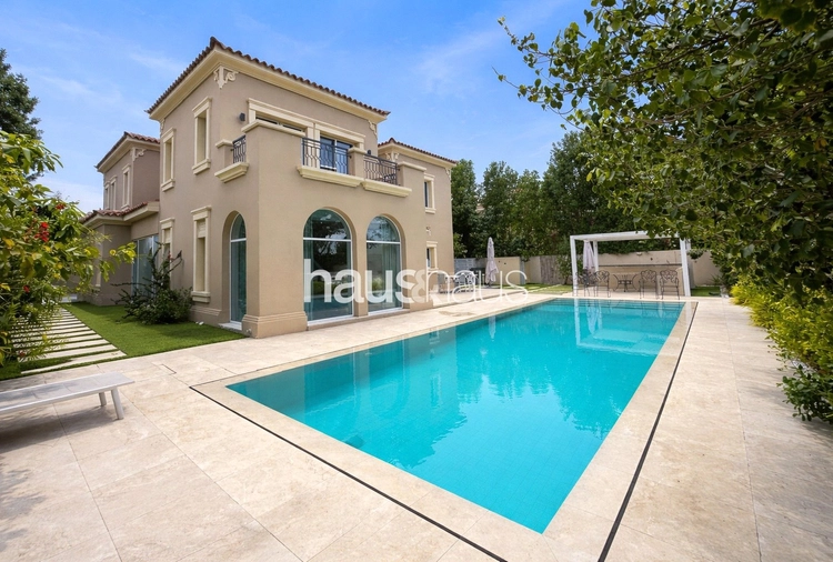 4 bedroom villa for sale - haus & haus