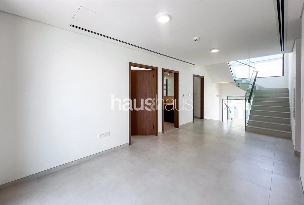 mobile-banner - Haus and Haus