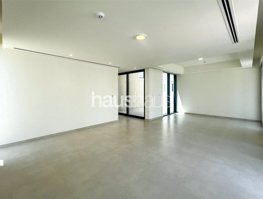 mobile-banner - Haus and Haus