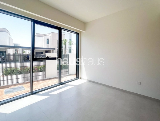 mobile-banner - Haus and Haus