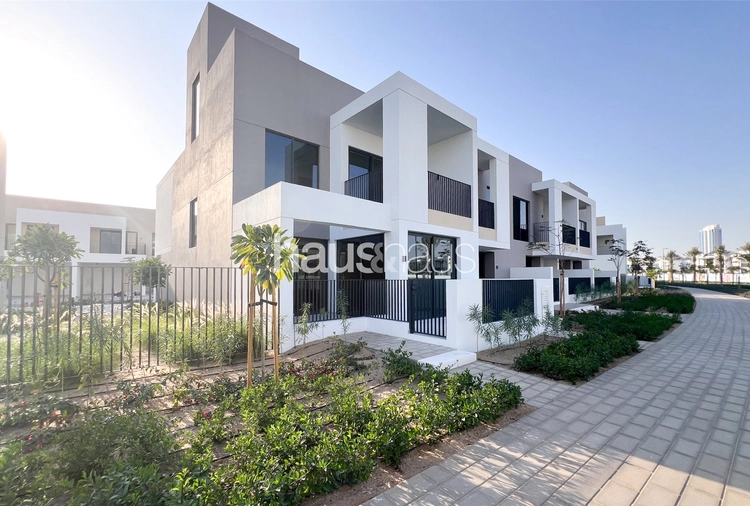 4 bedroom townhouse for sale - haus & haus
