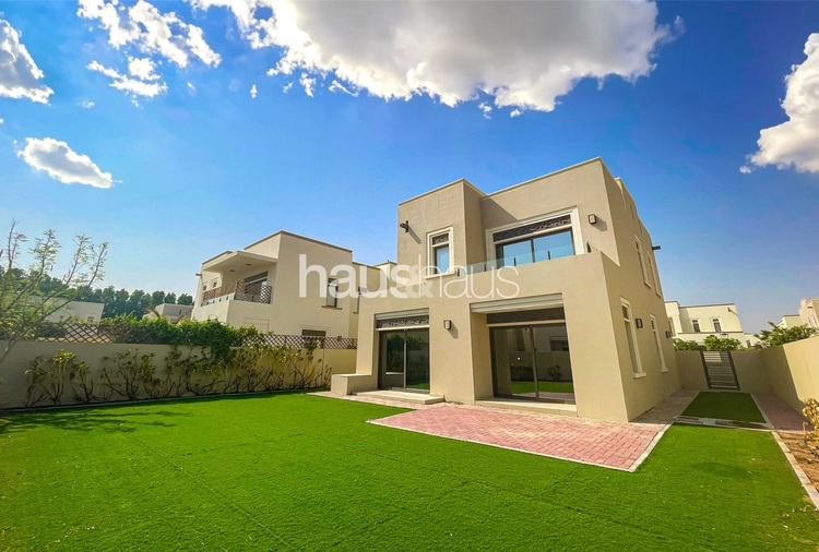 3 bedroom villa for sale - haus & haus