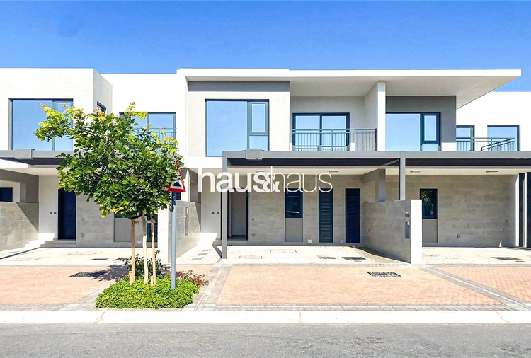 3 bedroom townhouse for sale - haus & haus
