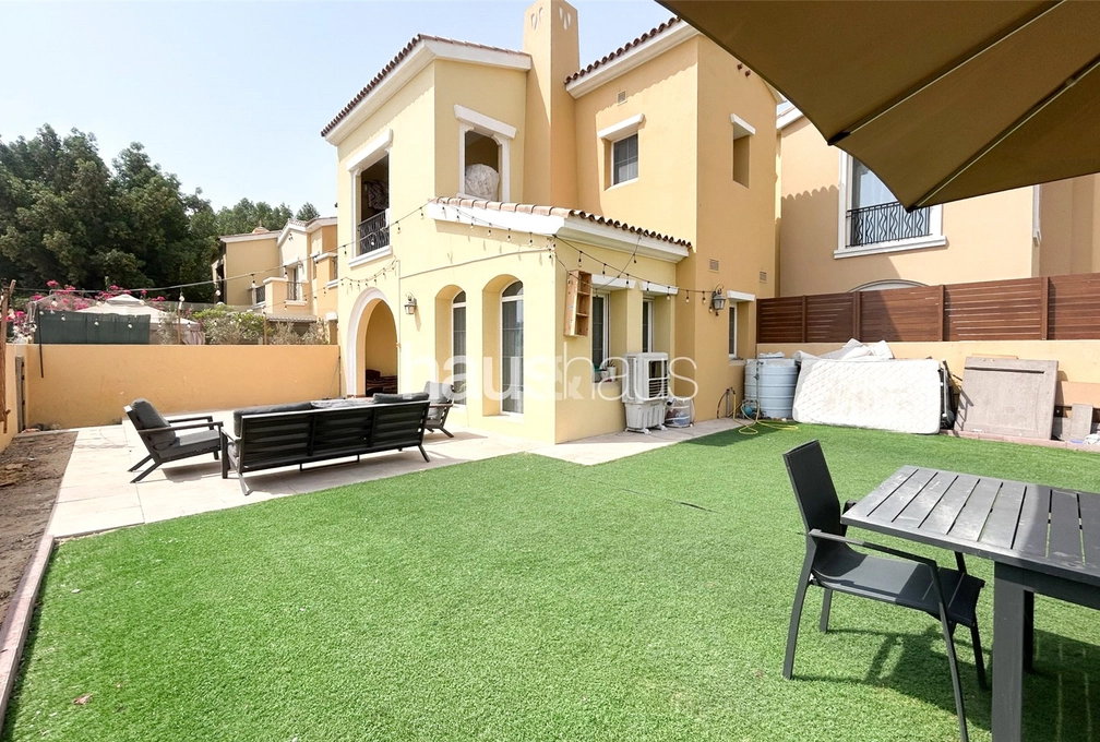 2 bedroom villa for sale - haus & haus