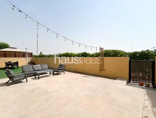 2 bedroom villa for sale - haus & haus