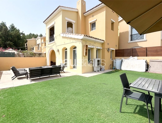 2 bedroom villa for sale - haus & haus