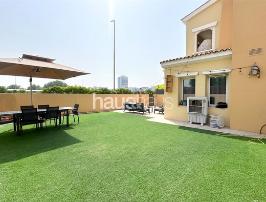 2 bedroom villa for sale - haus & haus