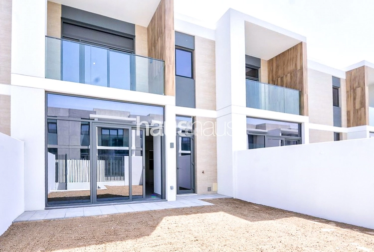 3 bedroom townhouse for sale - haus & haus