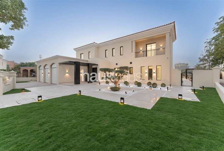 6 bedroom villa for sale - haus & haus