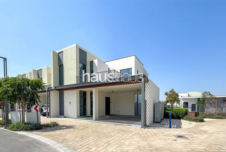 4 bedroom townhouse for sale - haus & haus